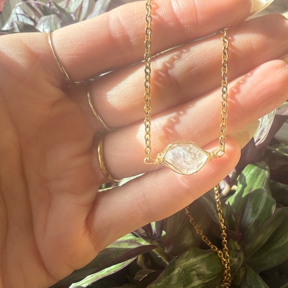 Jewelry - Stunning Herkimer Diamond Quartz necklace